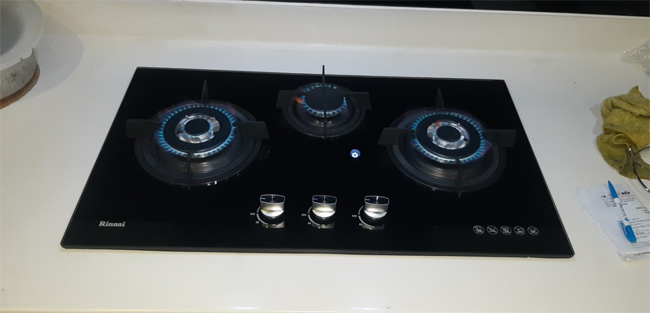 bep-ga-am-3-bep-rinnai-rvb-3hgb